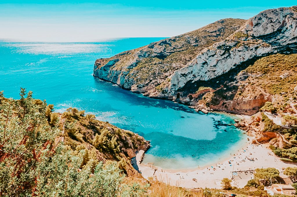 De rotskust van Jávea, een kwartier rijden van de finca